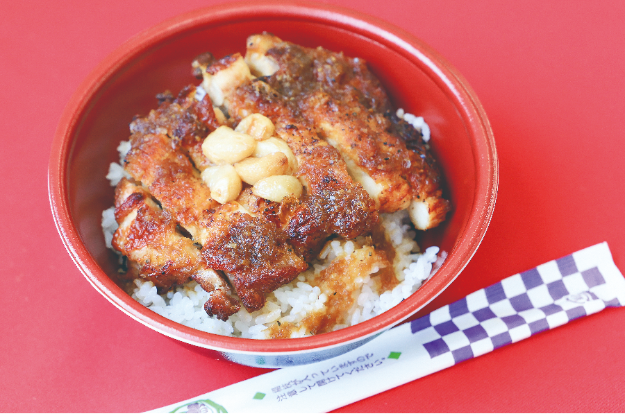 チキンステーキ丼 にんにく醤油ソース