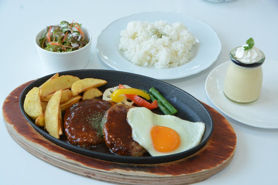 ハンバーグランチ